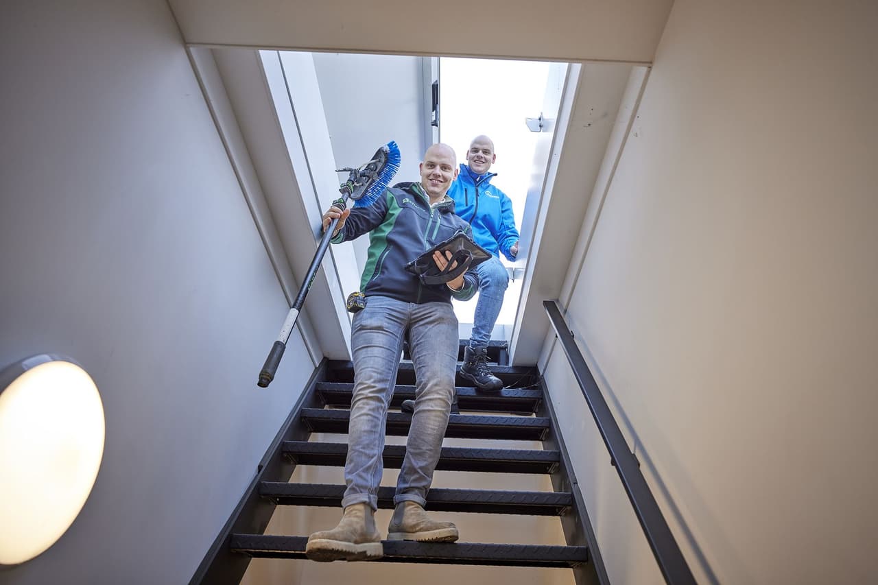 Het team van Sparidaens tijdens het werk